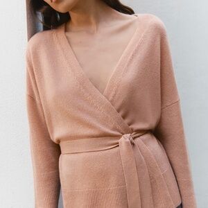 Cuyana Cashmere Wrap Sweater
